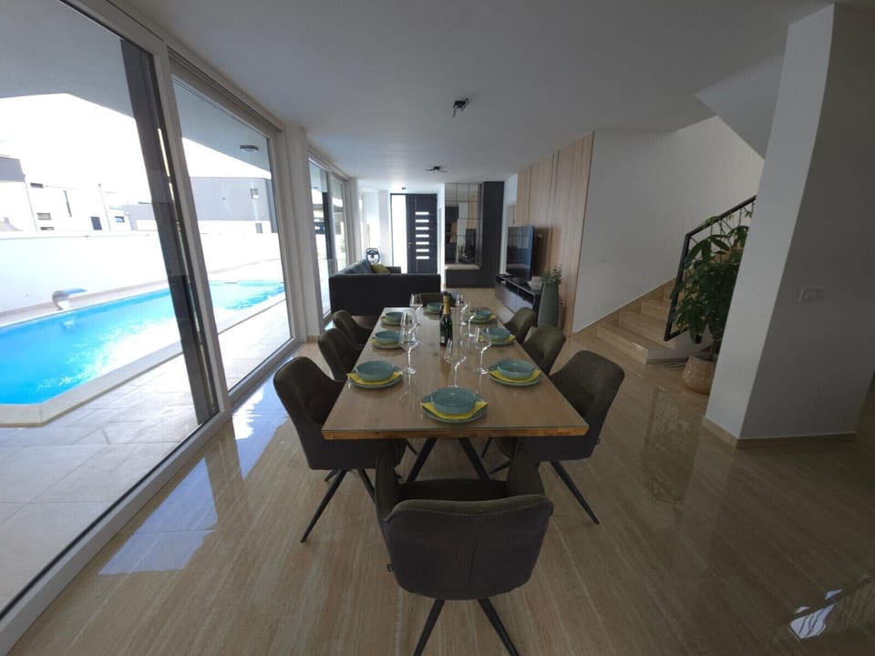 House | 4 bedrooms