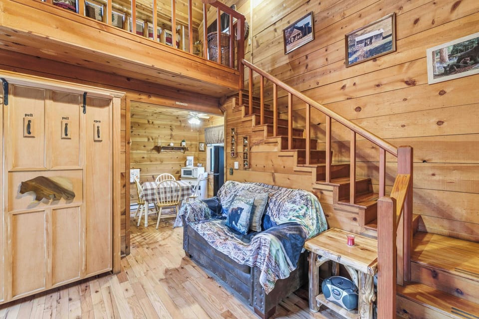 Living Room to Kitchen