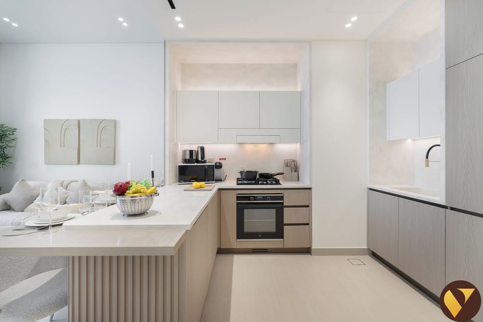 Luxury Apartment, Balcony, City View | Private kitchen | Full-size fridge, microwave, oven, stovetop