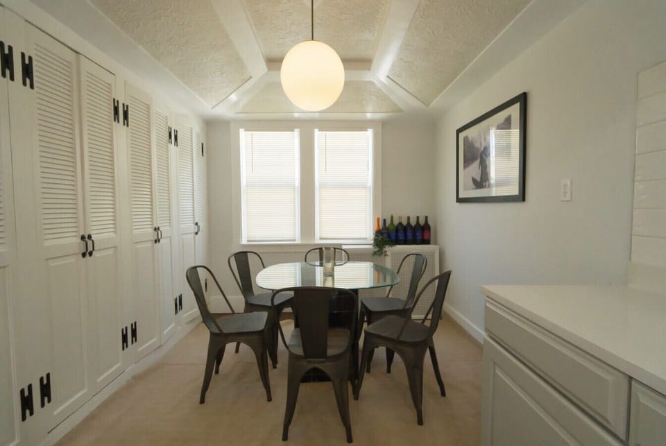 Perfect for family breakfasts or relaxed dinners, this dining space seats six in style.