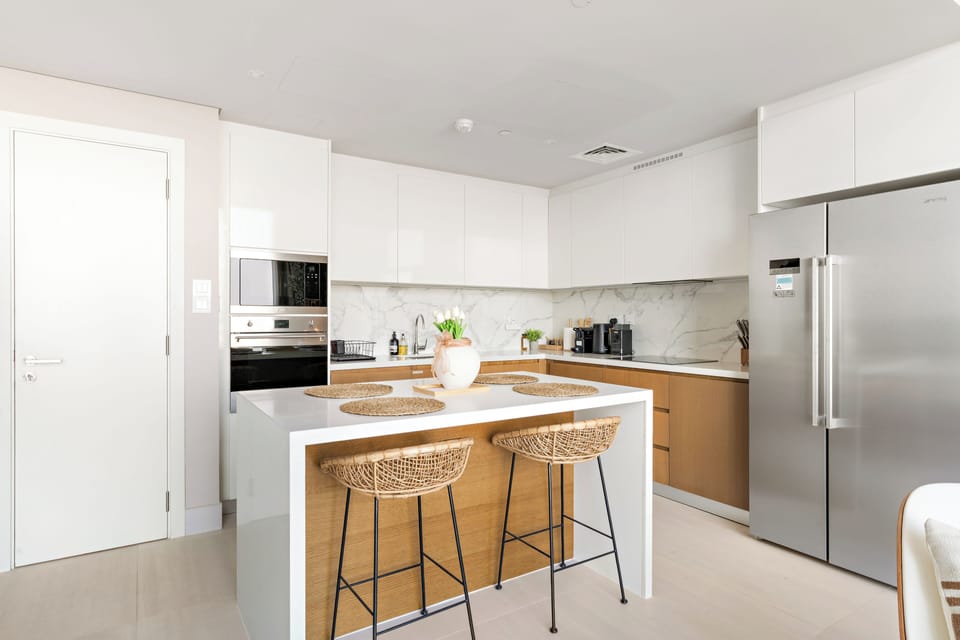 Exclusive Apartment, 1 Bedroom (Apartment) | Private kitchen | Espresso maker, fridge, microwave, oven