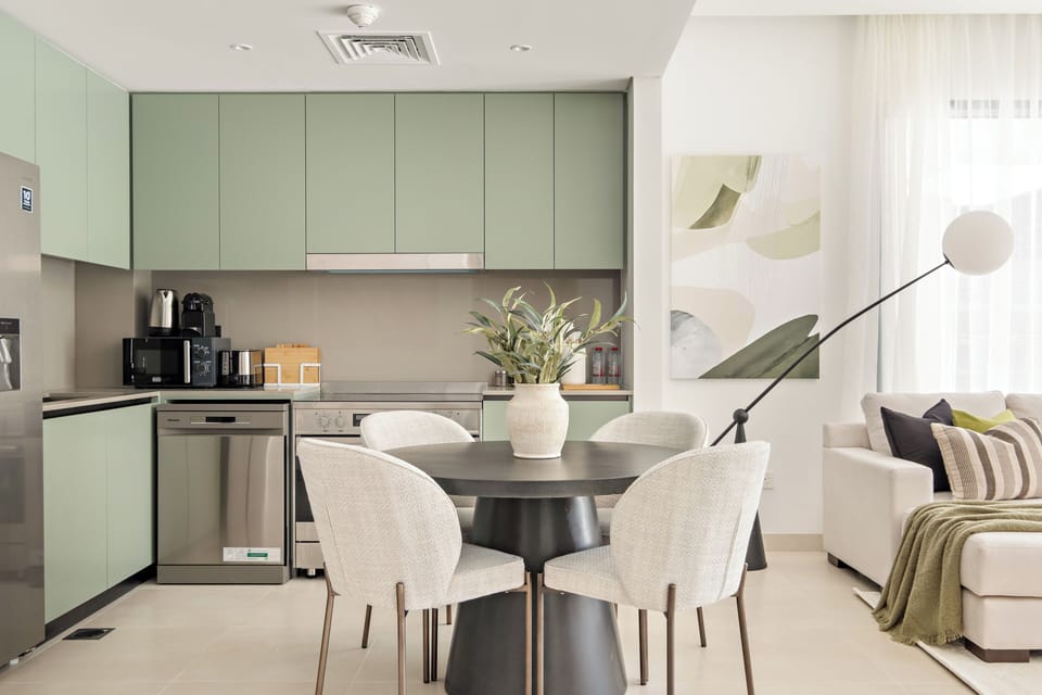 Premium Apartment, 2 Bedrooms (Apartment) | In-room dining