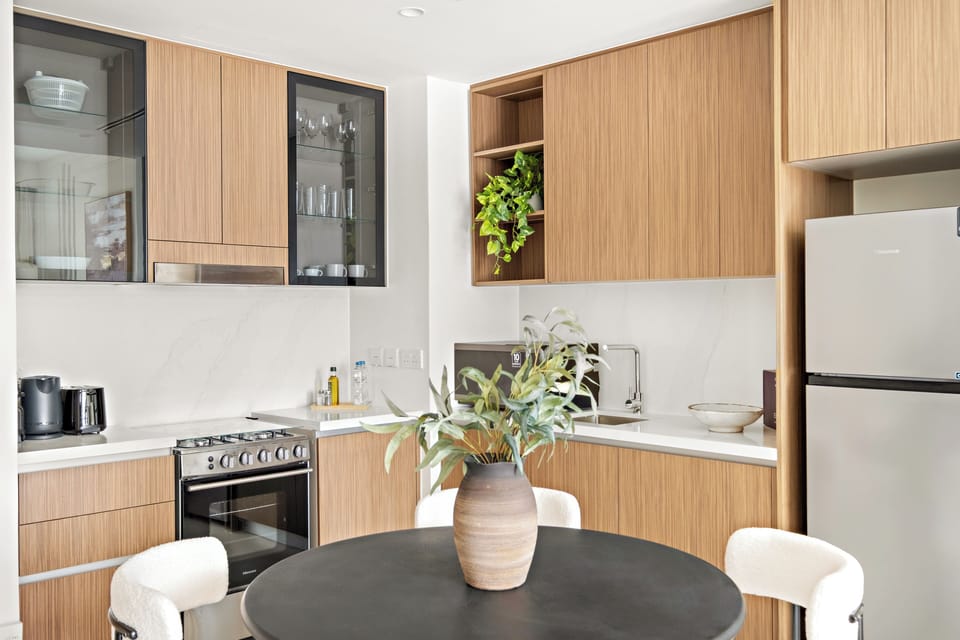 Executive Apartment, 1 Bedroom (Apartment) | In-room dining