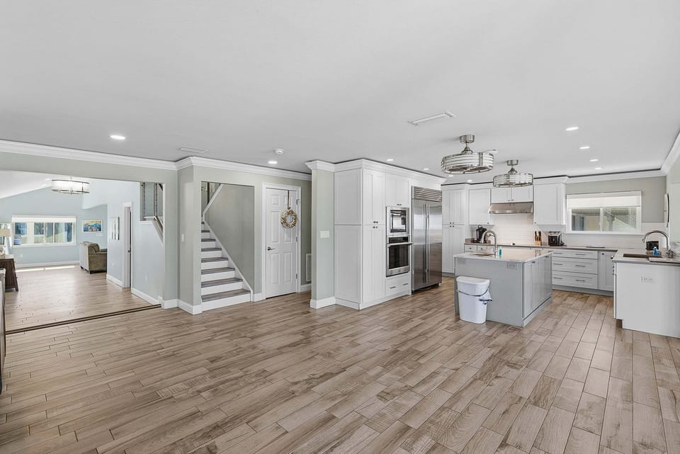 Condo, Multiple Beds, Pool Access, Ocean View (Atlantic Sunrise Home plus Cottage) | Private kitchen