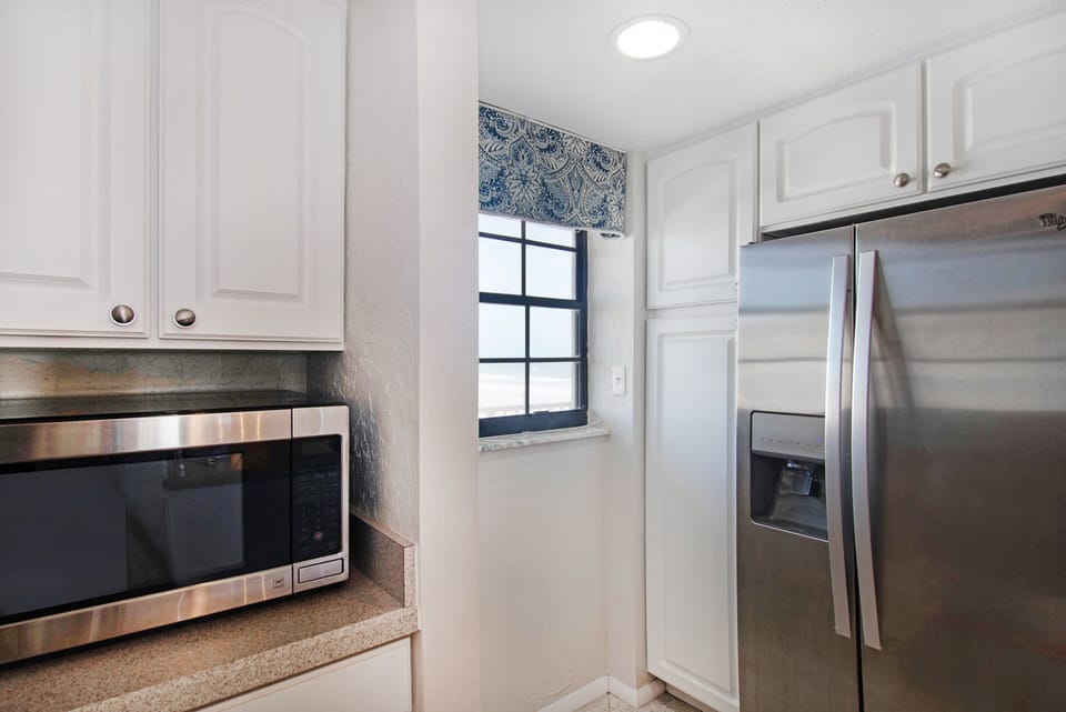 Condo, Multiple Beds, Balcony, Ocean View (NSB Hacienda Del Sol #407 - Seaside) | Private kitchen