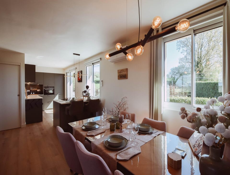 House | Dining