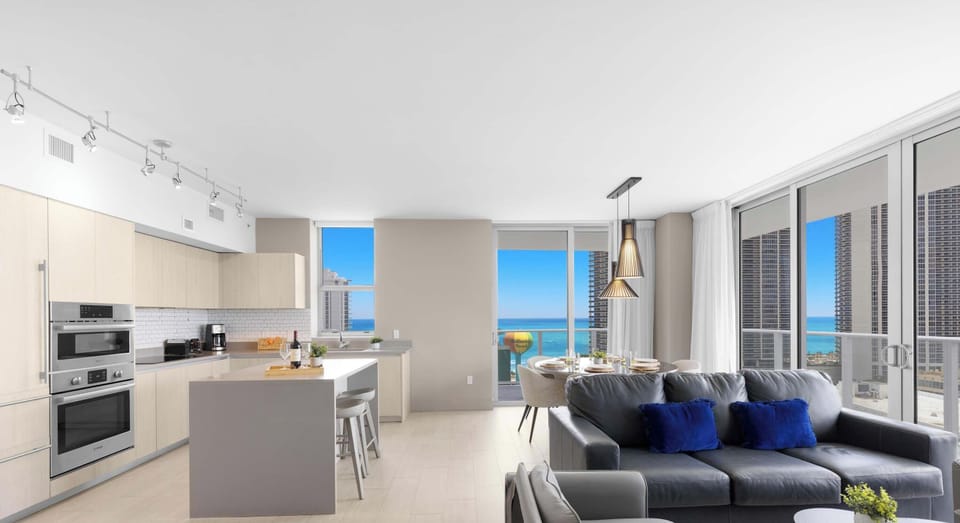 Living room - Open layout - Sofa bed