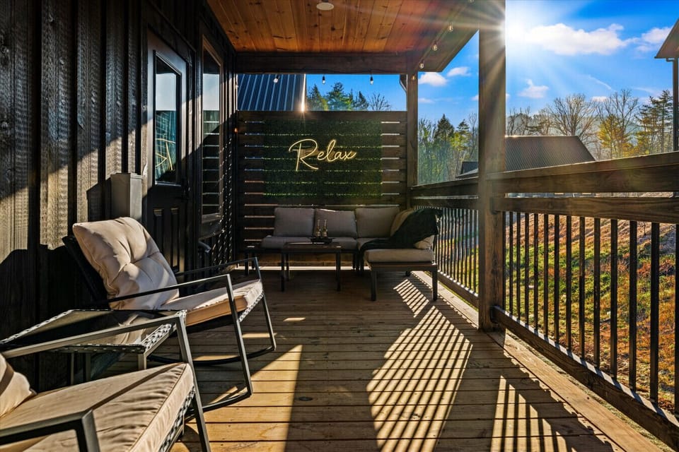 Pull a chair into the late-afternoon sun on the side deck and you will understand why nobody goes back inside until dinner.