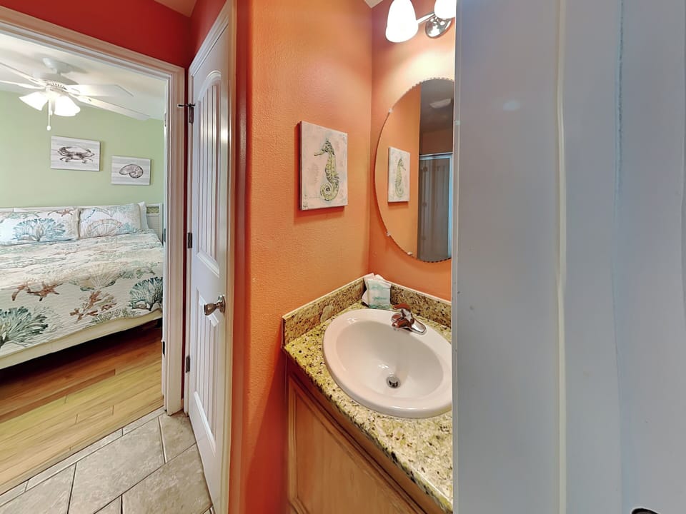 Sandy Seashell Apartment in Port Aransas