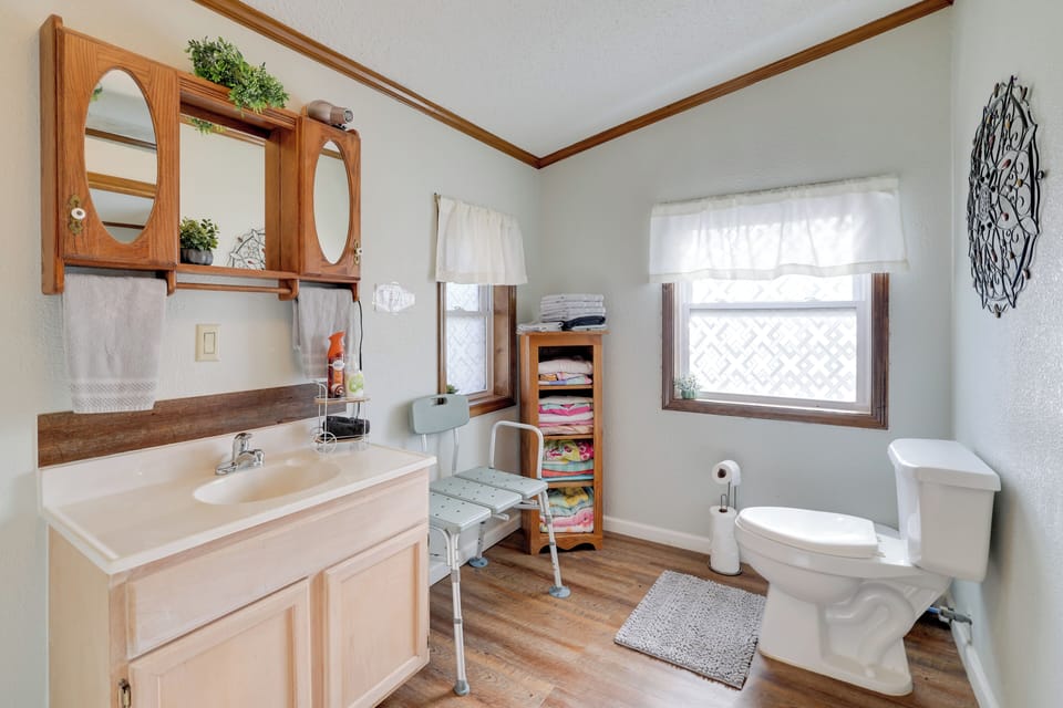 Bathroom | Towels Provided | Shower Chair