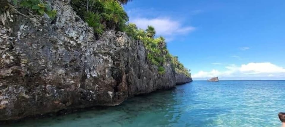 west wall on the beach, great offshore snorkelling