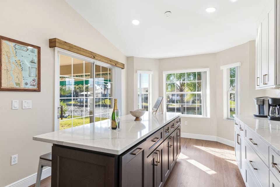 Kitchen island with 4 bar stools