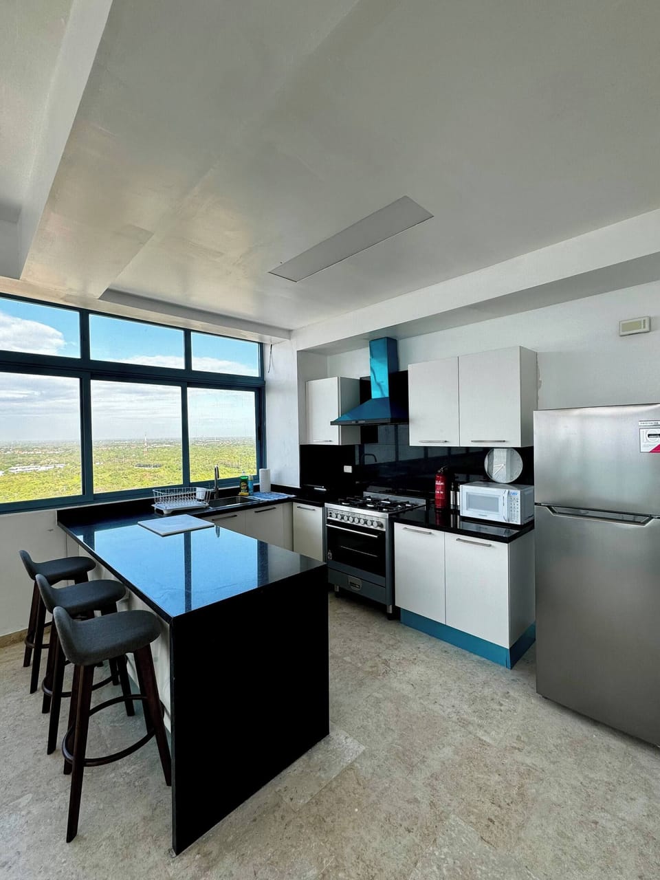 Apartment, 2 Bedrooms, Accessible, Smoking | Interior