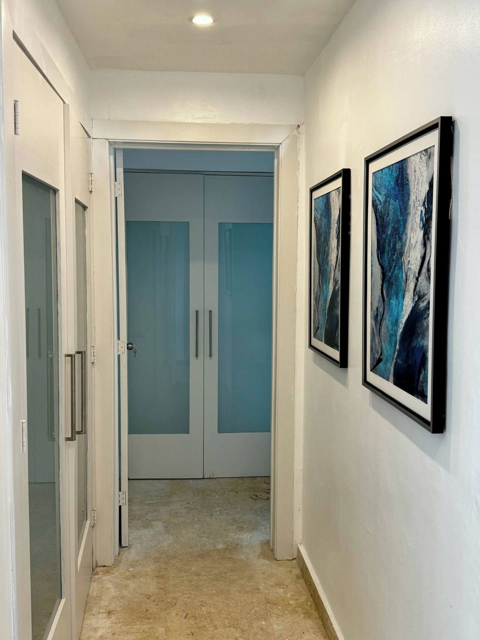 Apartment, 2 Bedrooms, Accessible, Smoking | Interior