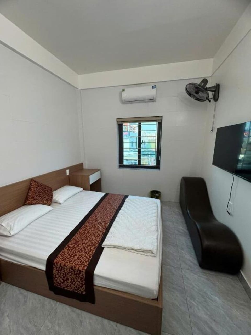 Superior Double Room | Minibar, blackout drapes, free WiFi, bed sheets