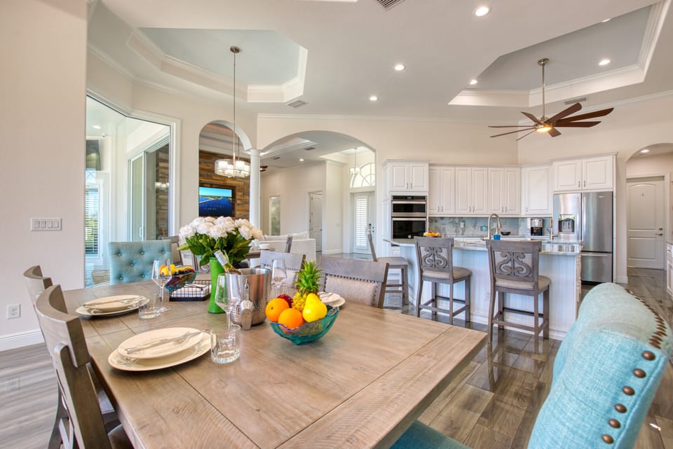 House (4 Bedrooms) | Interior