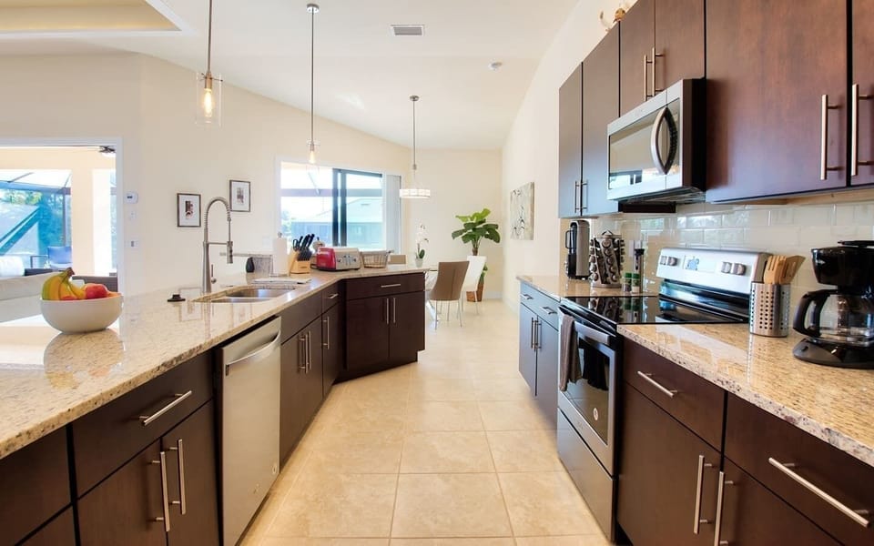House (3 Bedrooms) | Interior
