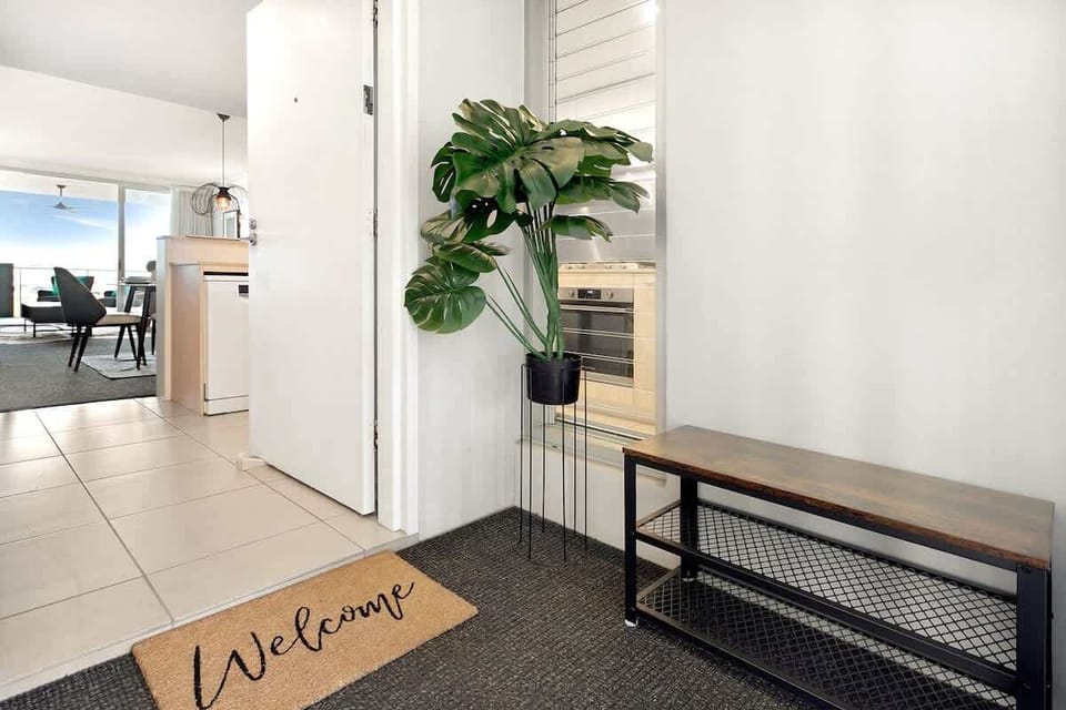 Welcome vestibule for your shoes and golf umbrellas that are provided during your stay.