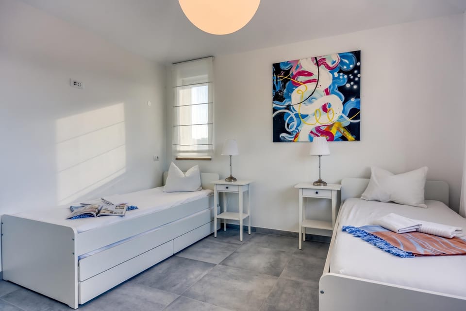 Second bedroom