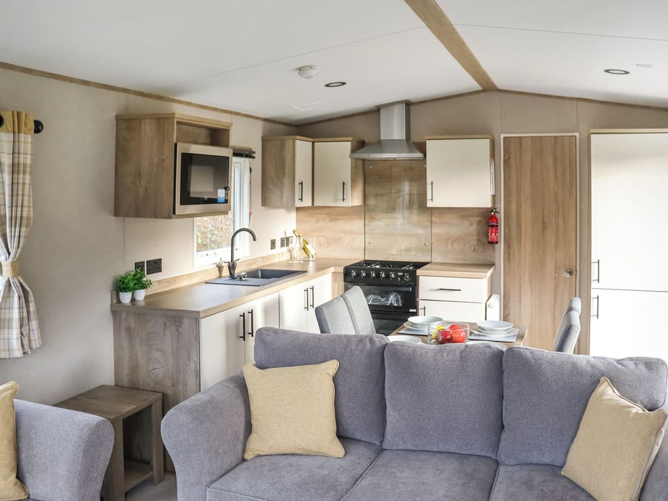 Open plan living space | Cedar Outlook 1 - Pendine Bay, Pendine
