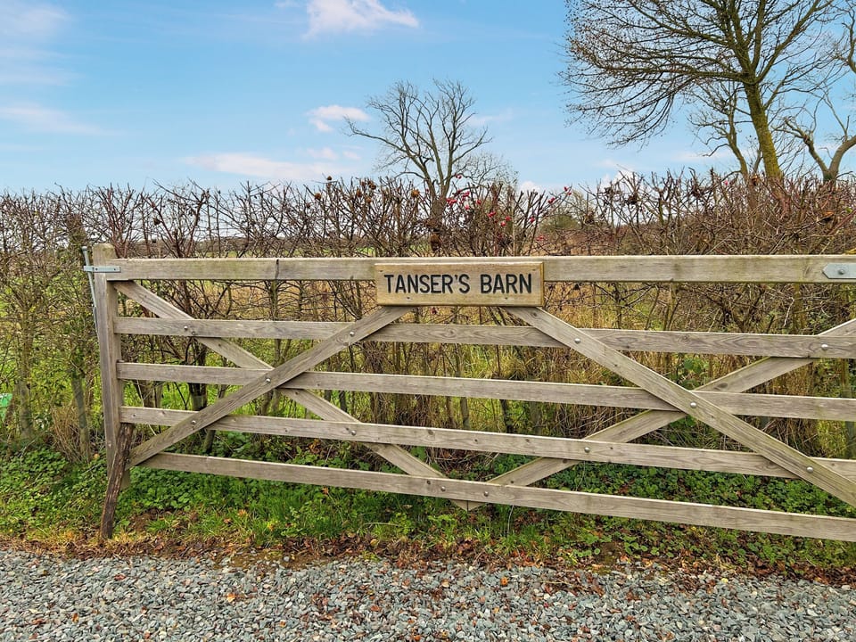 Outdoor | Tansers Barn - Sulby Reservoir Retreats, Welford