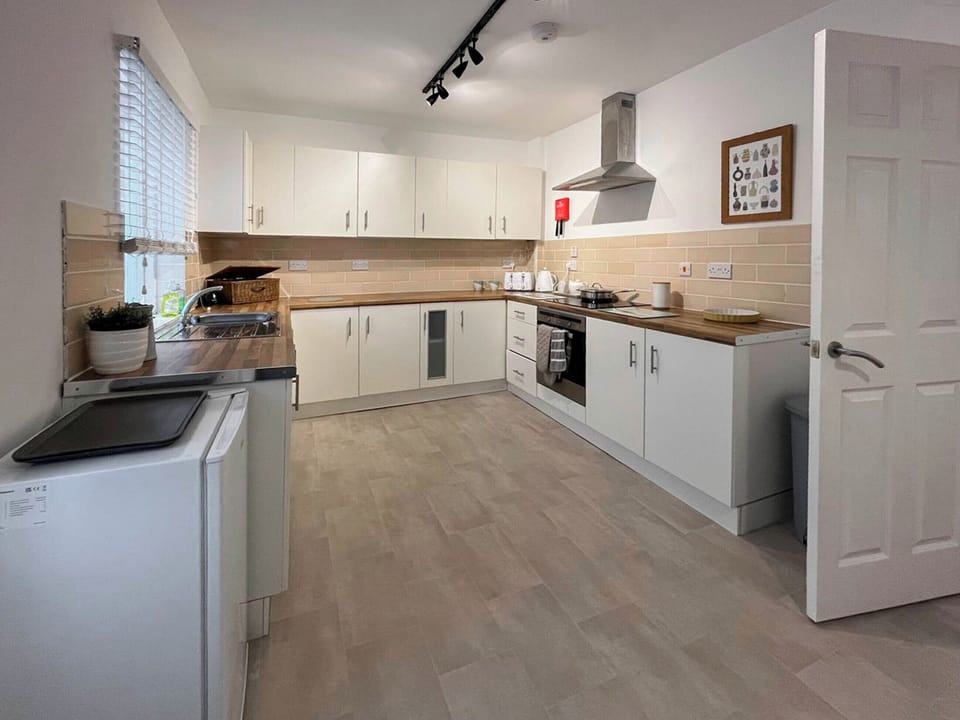 Kitchen | 6 Mill Road, Okehampton