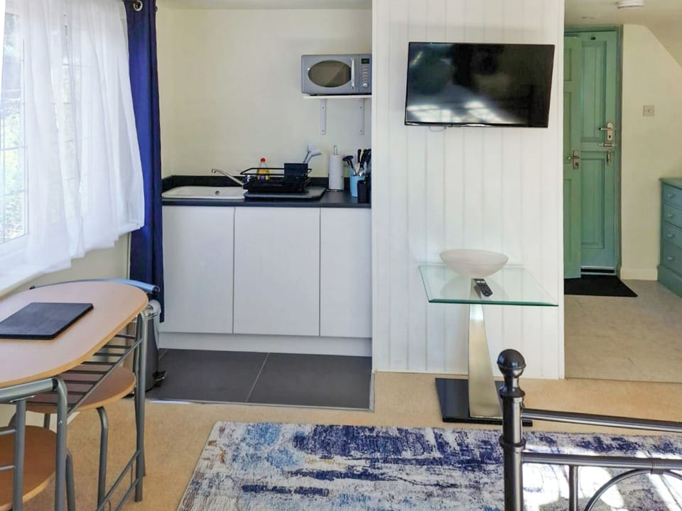 Kitchen space | Treetops, Bognor Regis, near Chichester