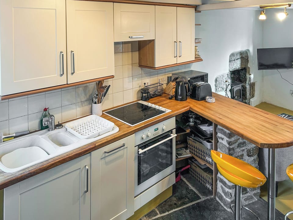 Kitchen | The Anchorage, Penzance