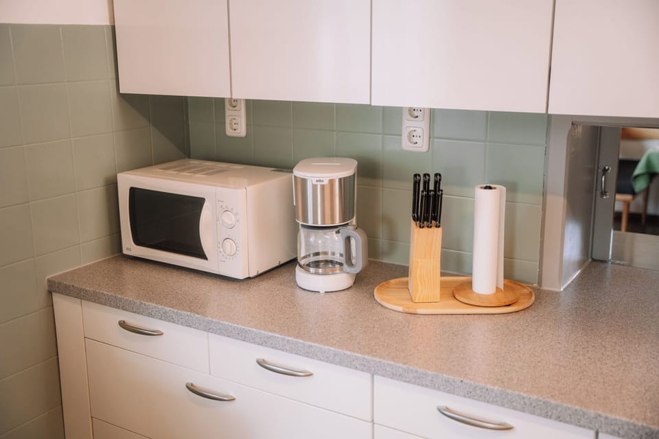 Comfort House, Multiple Bedrooms, Mountain View, Garden Area | Private kitchen | Coffee/tea maker, electric kettle
