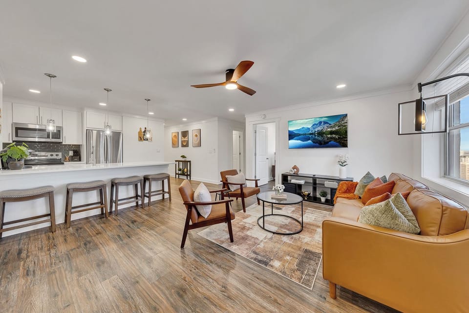 Living Room - Ceiling Fan