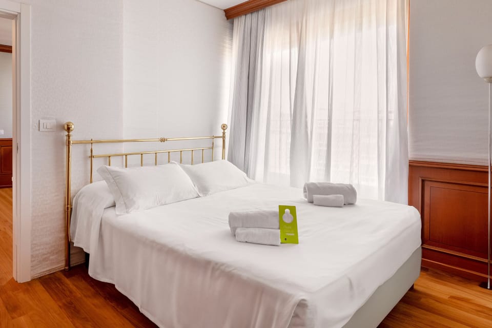 Standard Double Room | In-room safe, free WiFi