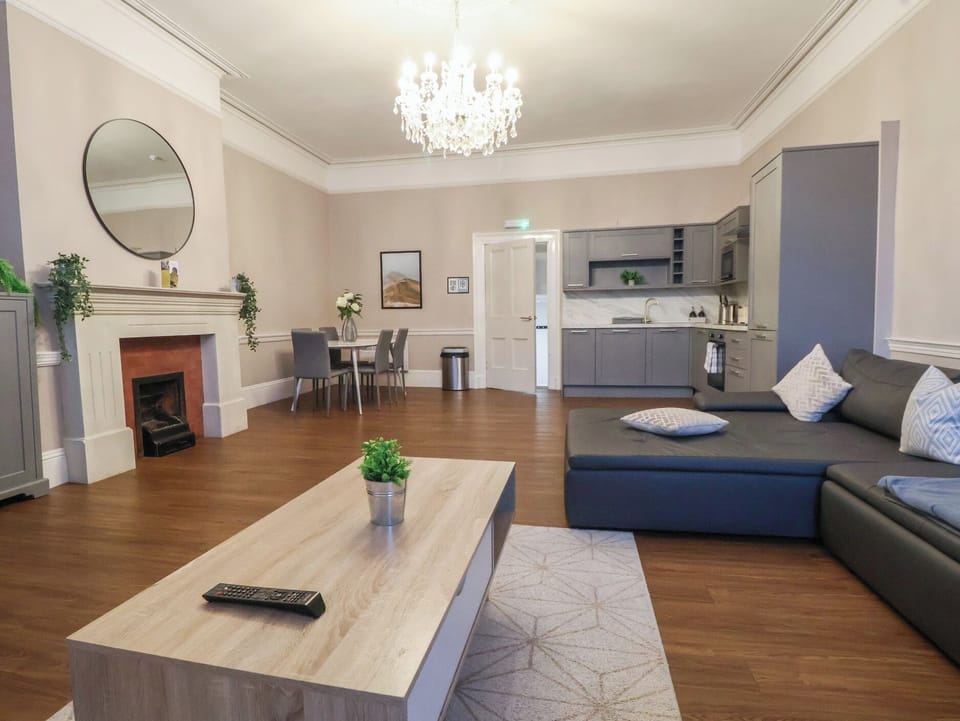 Cottage | Living area