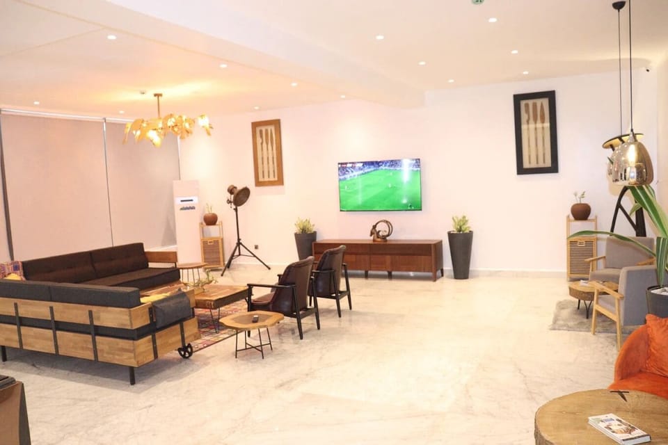 Standard Apartment, Balcony, City View | Interior