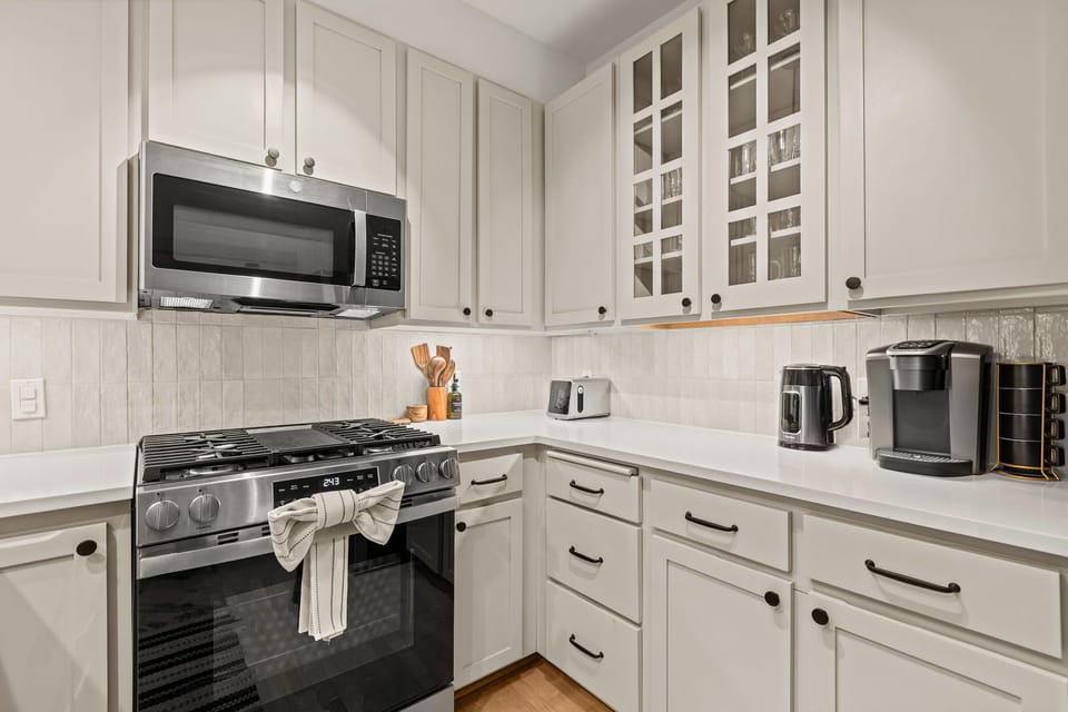 Fully stocked Kitchen