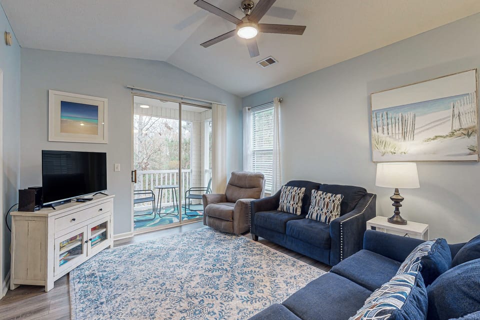 Apartment (2 Bedrooms) | Front of property