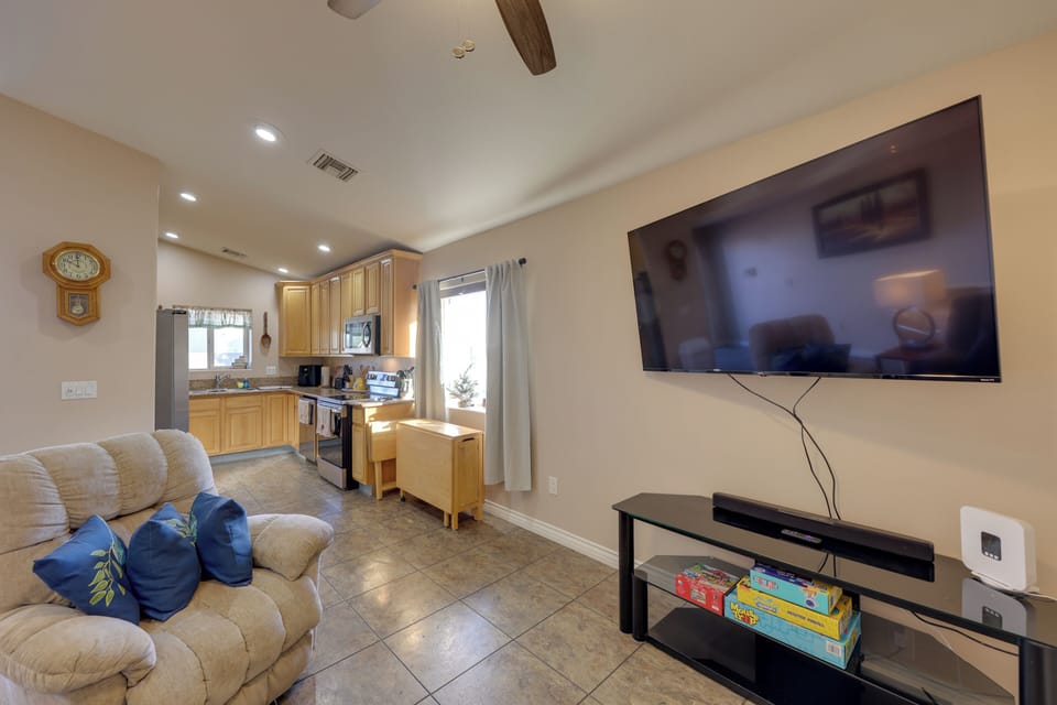 House (3 Bedrooms) | Interior