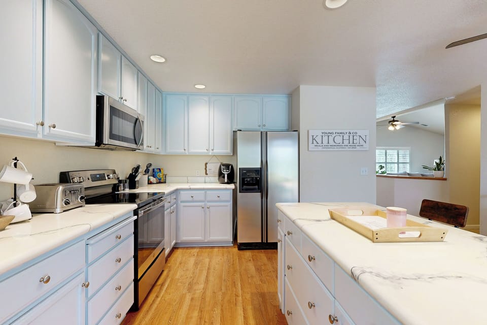 House (3 Bedrooms) | Interior