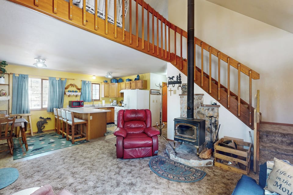 House (2 Bedrooms) | Interior
