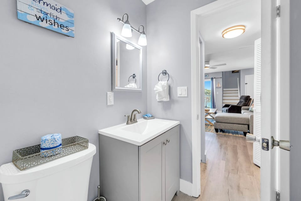 Guest bathroom