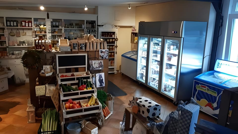 Gift shop