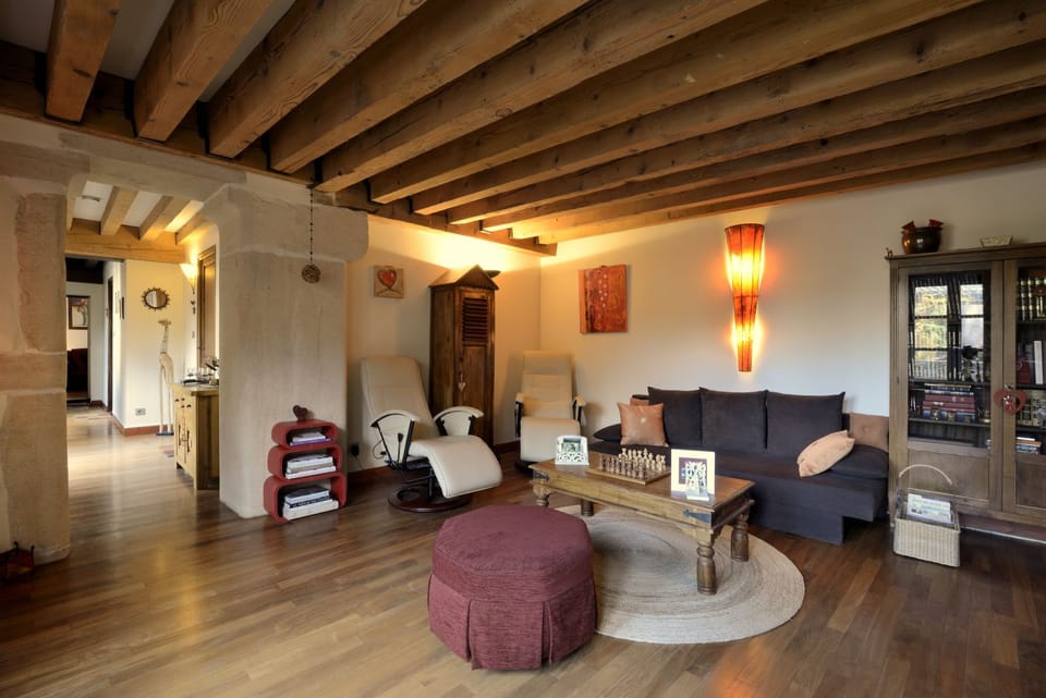Comfort Suite, 1 Queen Bed, Ensuite | Executive lounge