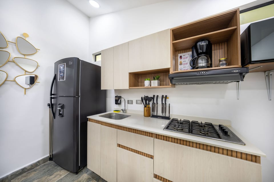 City Apartment | Private kitchen | Coffee/tea maker