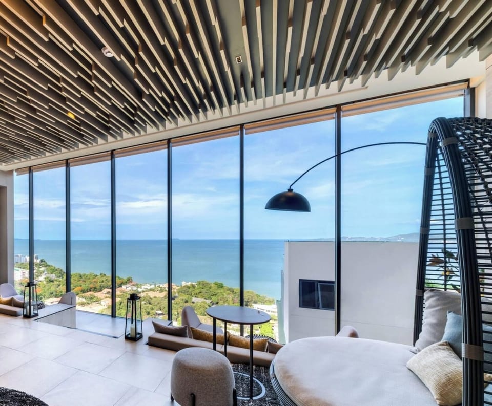Apartment, 2 Bedrooms, Accessible, Smoking | Balcony
