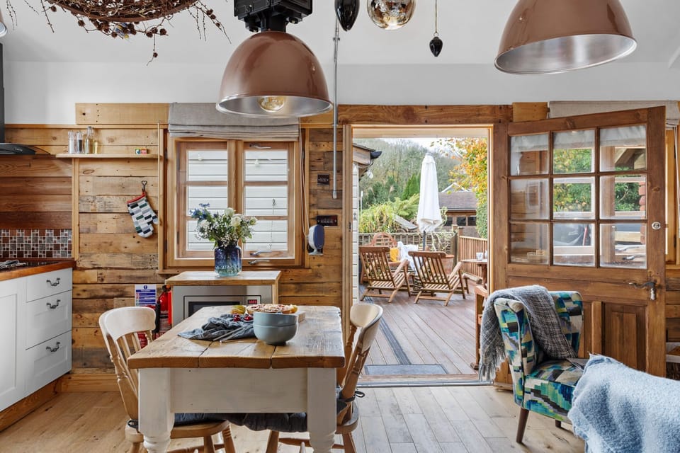 Inside / outside living - Porth Chapel