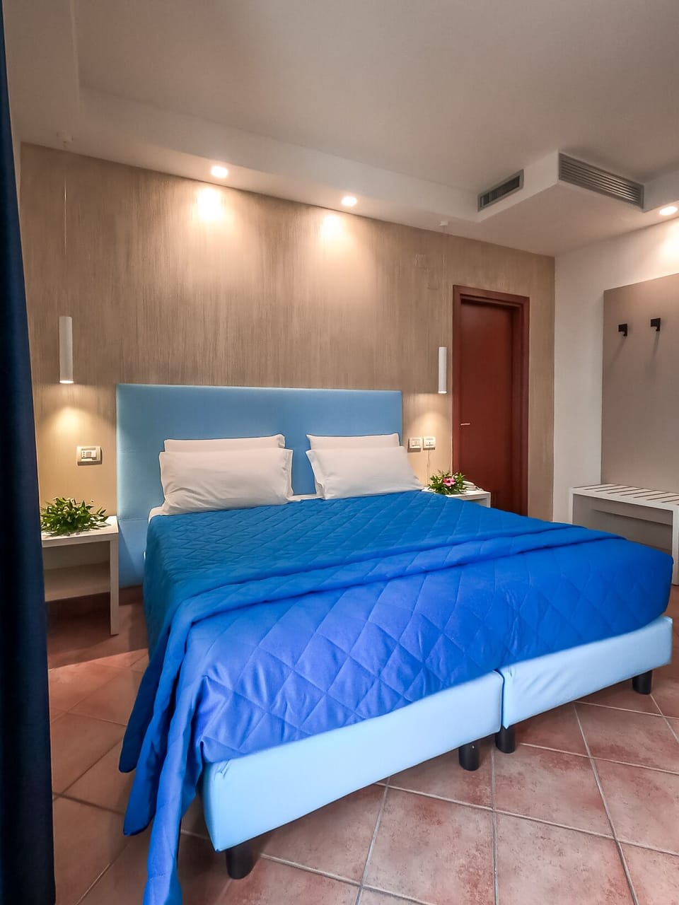 Panoramic Room, Terrace, Sea View | Minibar, in-room safe, desk, bed sheets