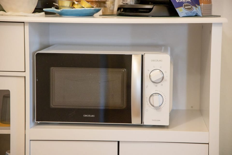 Microwave