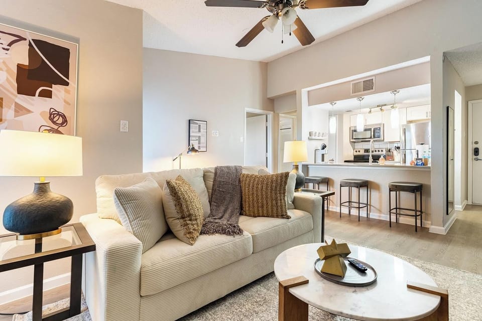 Apartment (1 Bedroom) | Living area | 50-inch TV with digital channels