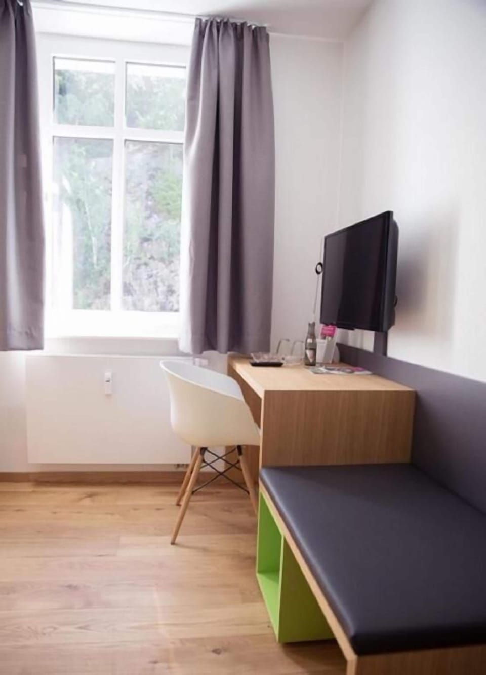 Double Room, City View | Interior