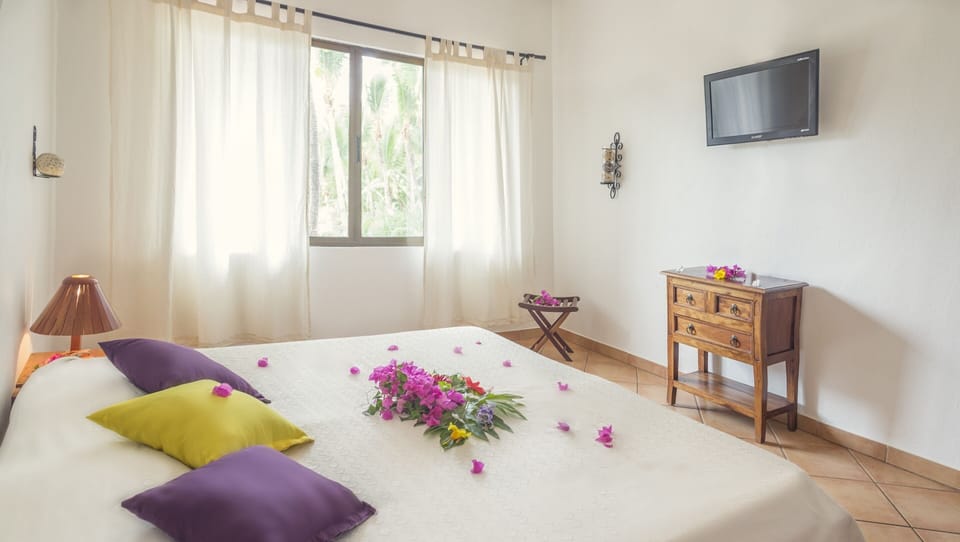 Room, Beach View #8 | In-room safe, free WiFi, bed sheets
