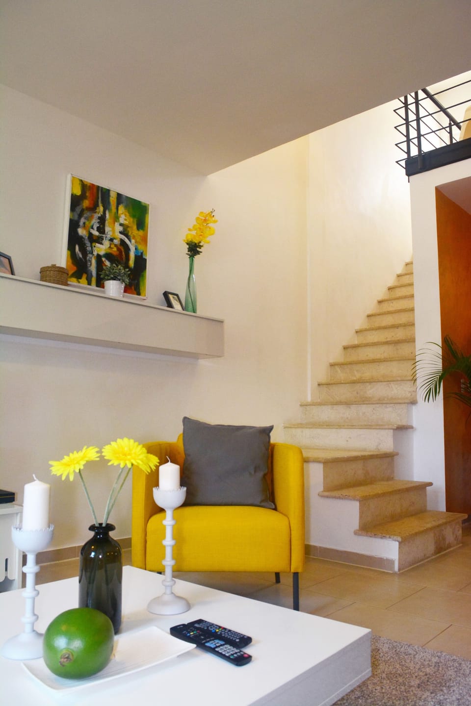Luxury Penthouse | Living area | Flat-screen TV